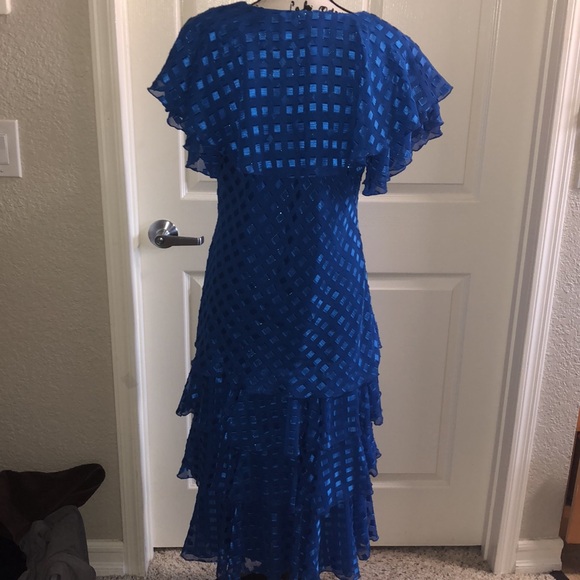 Excellent condition tiered vintage Patra dress - Picture 8 of 10